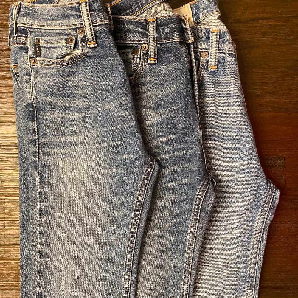 Abercrombie jeans - 3 pairs!